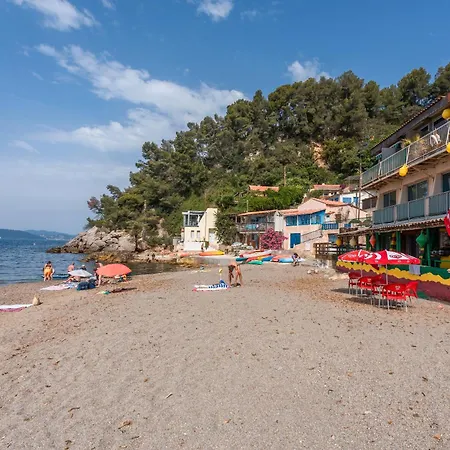 Porte Rouge 3 * Le Pradet